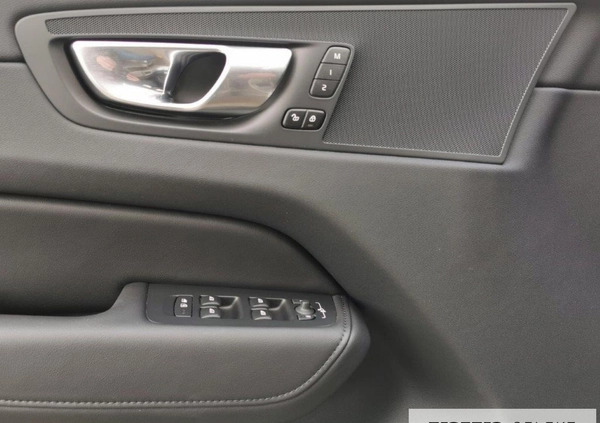 Volvo XC 60 cena 209900 przebieg: 33093, rok produkcji 2023 z Warszawa małe 529